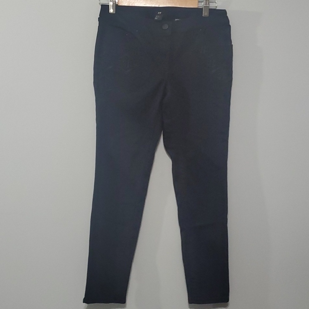 H&M pants womens size 8 black‎ embroidered front flexible pliable comfy H&M